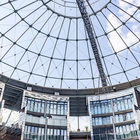 Gasometer Apartment - Designer Building With Amazing View Vienna Exterior photo